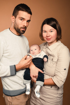 Photographe studio Nantes, photographe bebe nantes, seance photo studio nantes, shooting couple nantes, photographe famille nantes