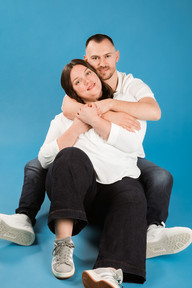 Photographe couple Nantes, photographe couple studio Rezé, seance photo studio nantes, shooting couple nantes