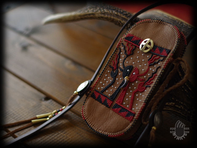 Beaded "TATANKA" Smartphone Pouch