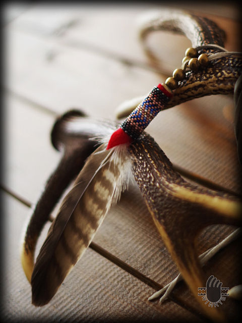 Beaded Feather Pendant Head