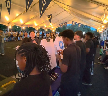 duke-campus-airbrush-team.jpg
