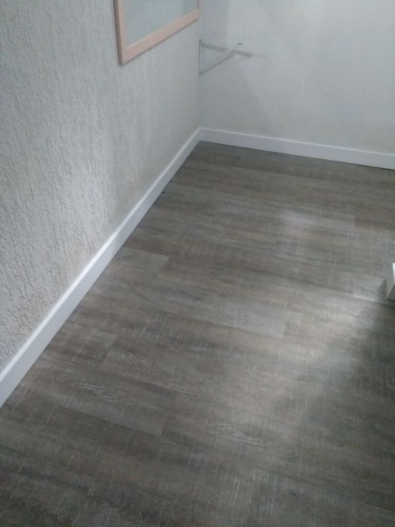 Miniatura: Caixa com 4,1m² - Piso Vinílico 2mm - Viena - Casagrassi