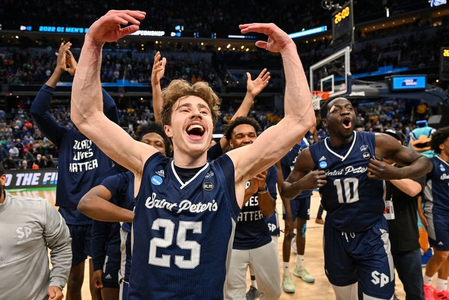 saint peters basketball 2022 elite 8