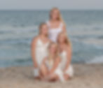 LBI_Family_Portrait_Photography_McConekey-6308-Signature