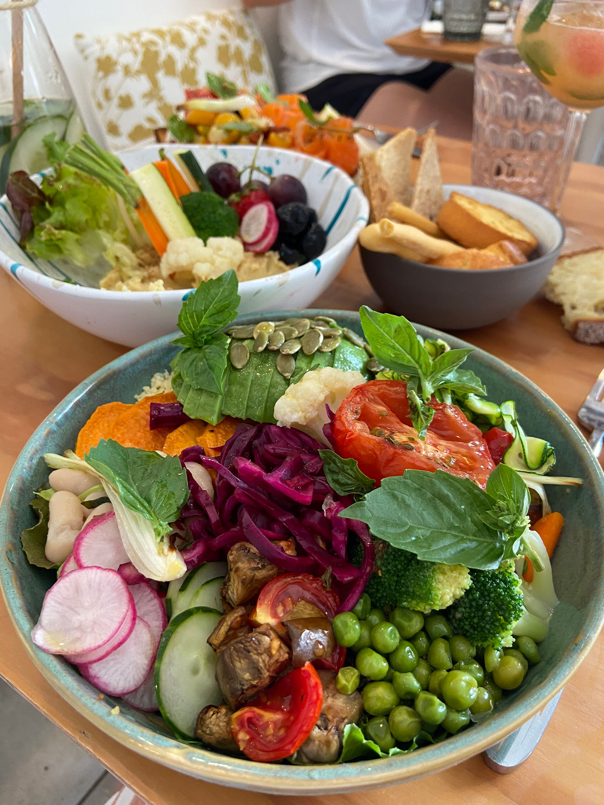 Vegan-friendly bowl at Casa e Bottega in Positano