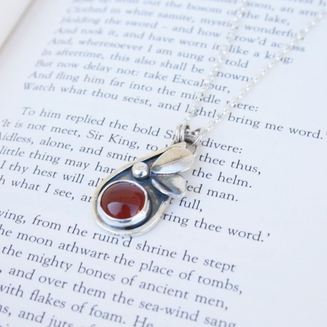 Thumbnail: Sterling silver shadowbox necklace