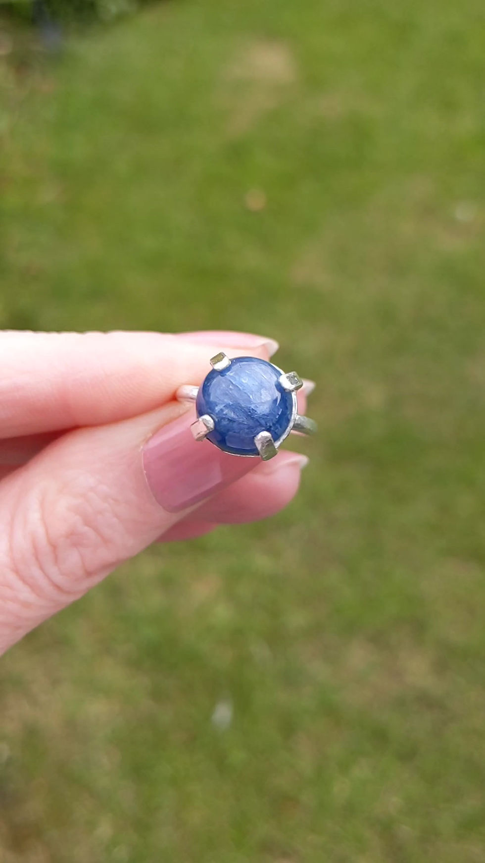 Thumbnail: Silver and kyanite ring