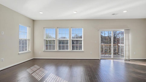 Hollow Wind Way3.jpg