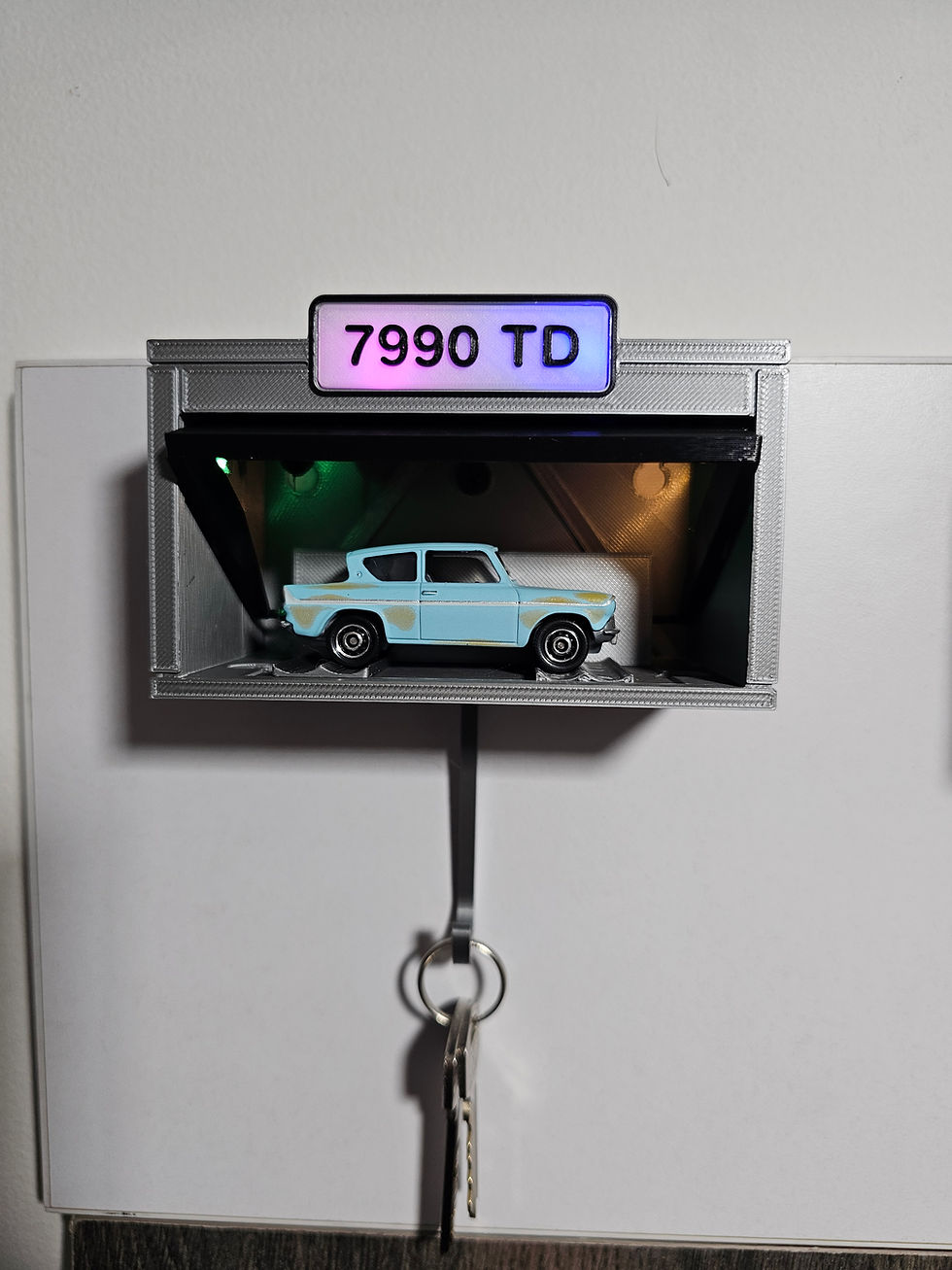 Miniatura: Garaje cuelgallaves Hotwheels