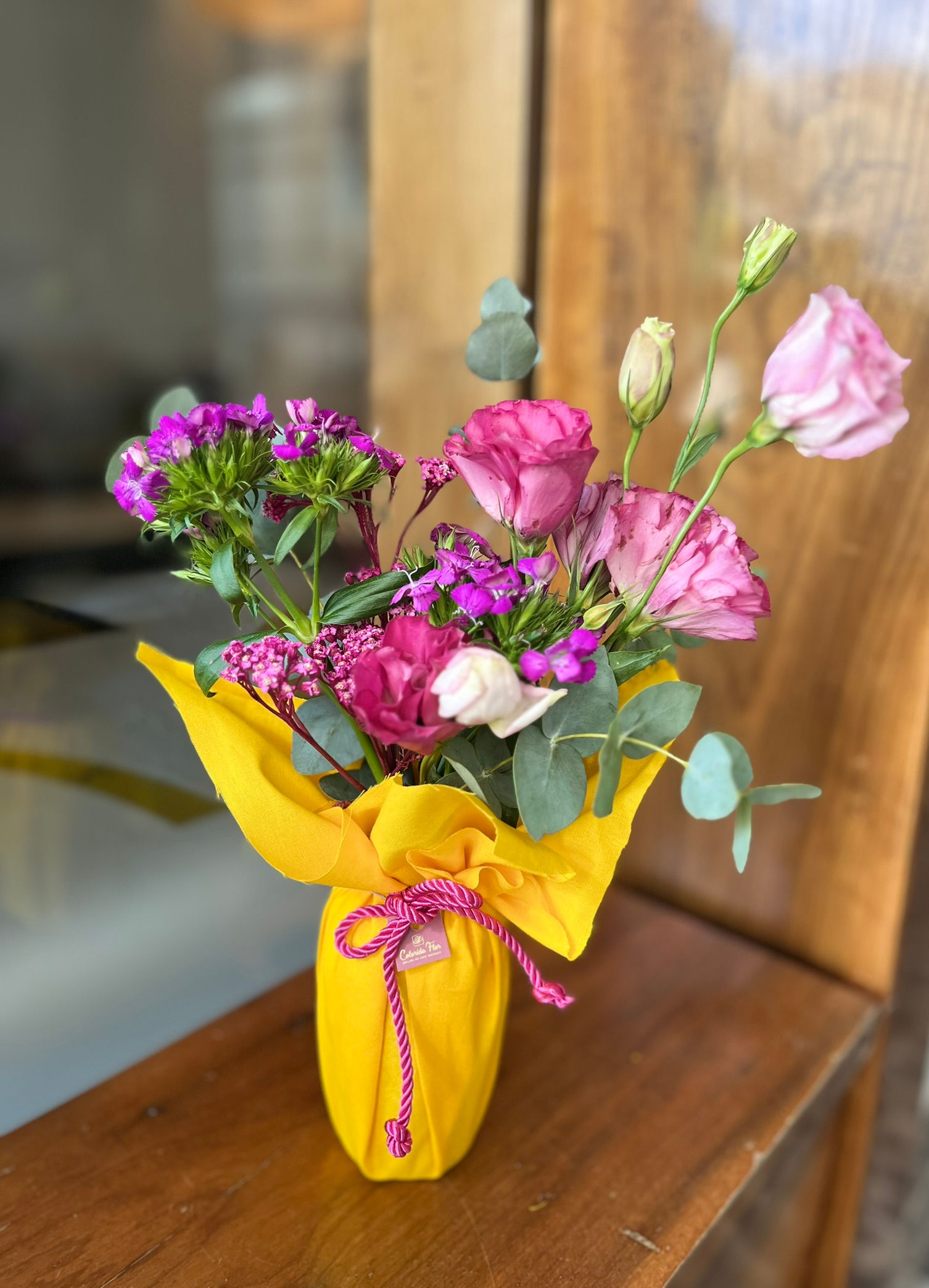 Arranjo de Flores Mistas PP