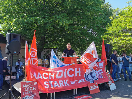 Ortsgruppe vor Ort: Erster Mai in Marl