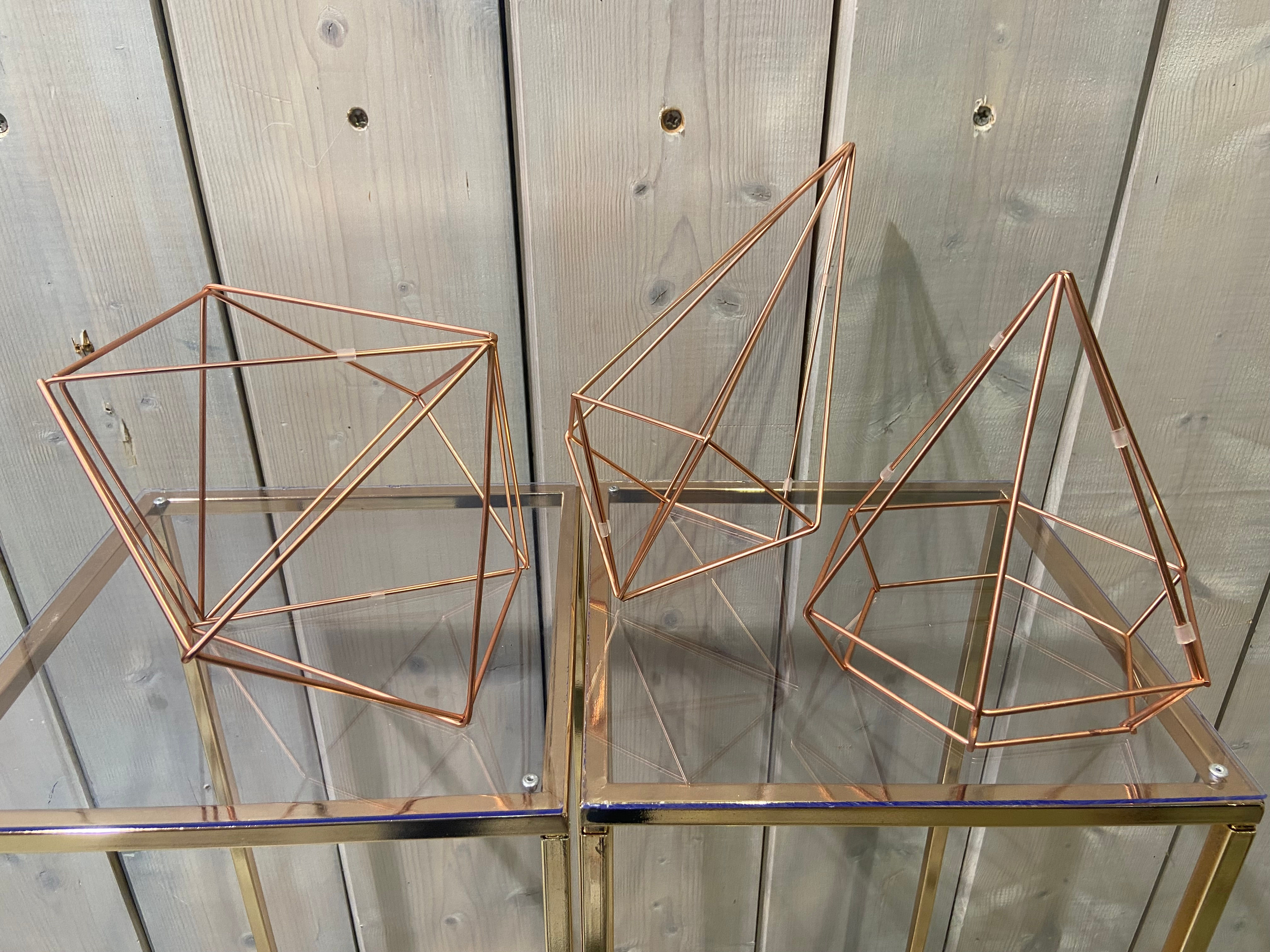 LOC233 - Centre de table géométrique Cuivre + Verre 3 formes