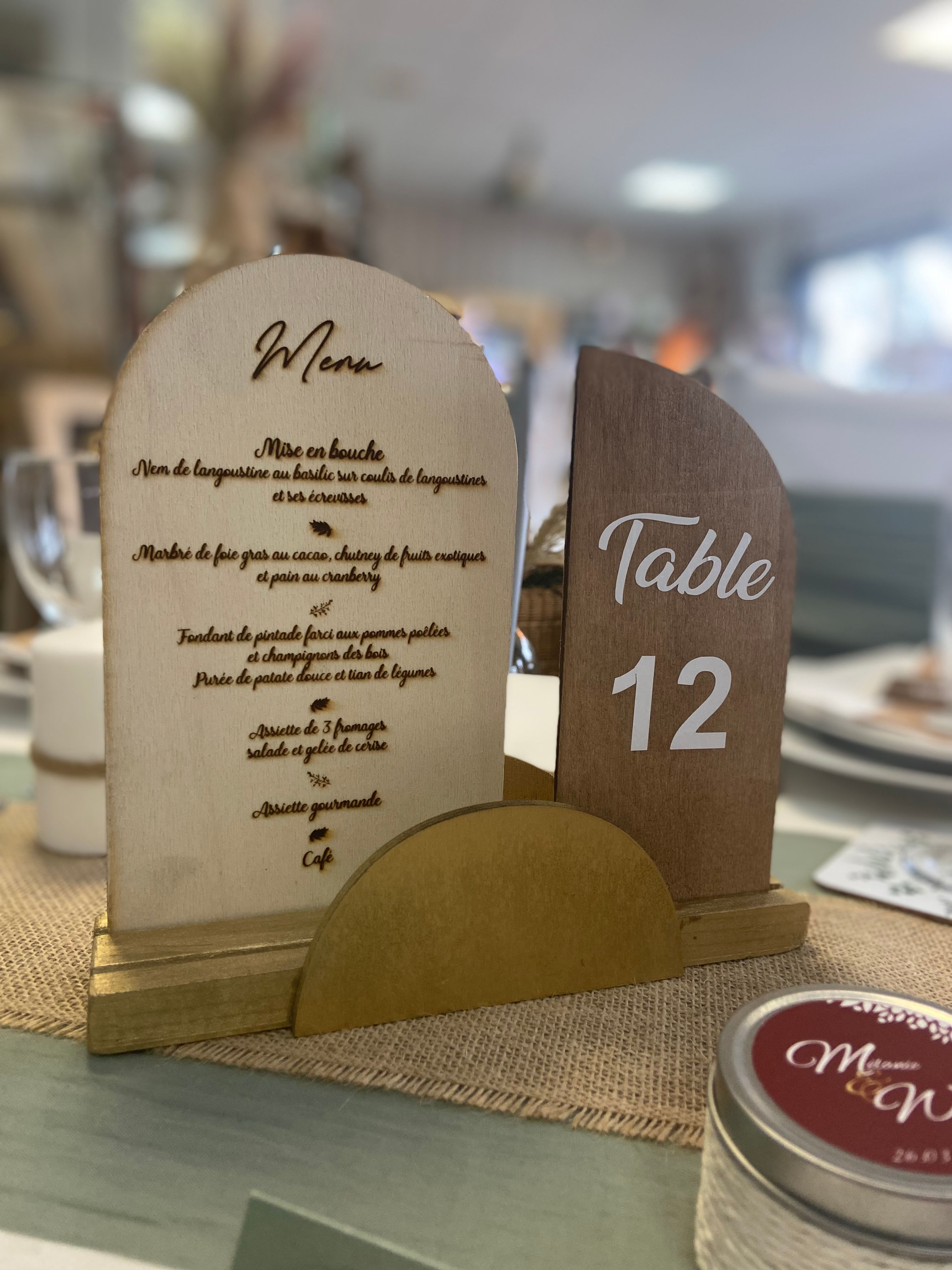 LOC332 - Menu arrondi