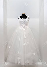 22930068-schöne-schneeweiße-brautkleid-a