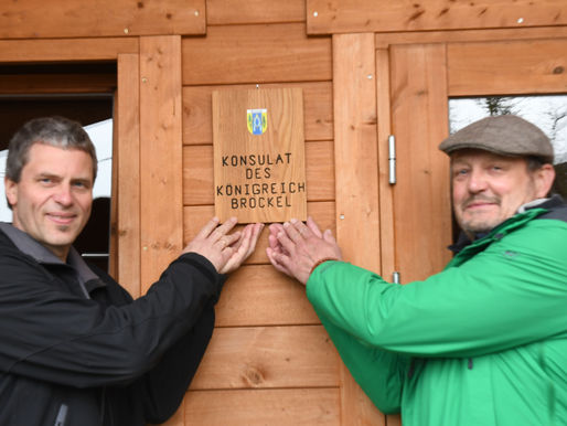 Schützenfestvorbereitungen in Eicklingen mit Besuch beim Bröckeler Konsul