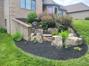 Top Seasonal Landscaping Tips to Keep Your Yard Beautiful Year-Round