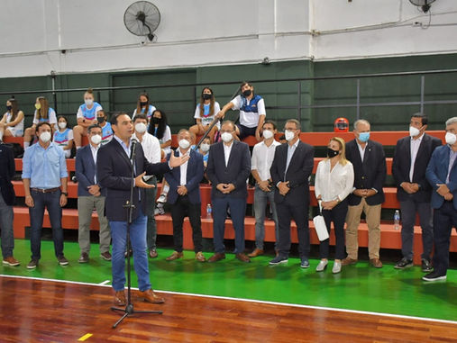 Valdés inauguró mejoras integrales para el desarrollo del deporte