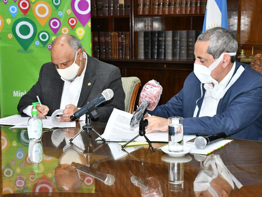 El Gobierno extendió los créditos del Banco de Corrientes a bares, restaurantes y jardines