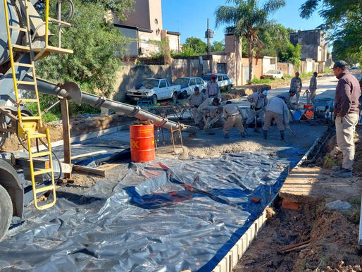 El Gobierno Provincial extiende una cuadra más la pavimentación de Ex Vía