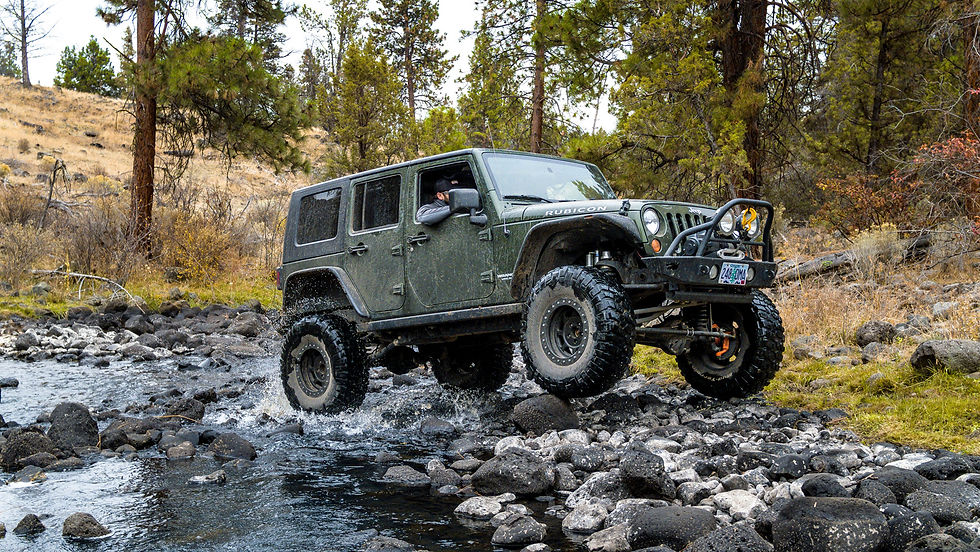 A027_C007_20181025_R00522 (1).jpg