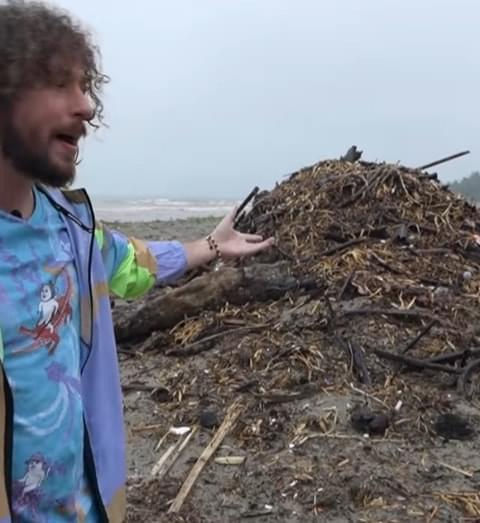 Hondureños cambian la mala imagen de las playas de Tela 