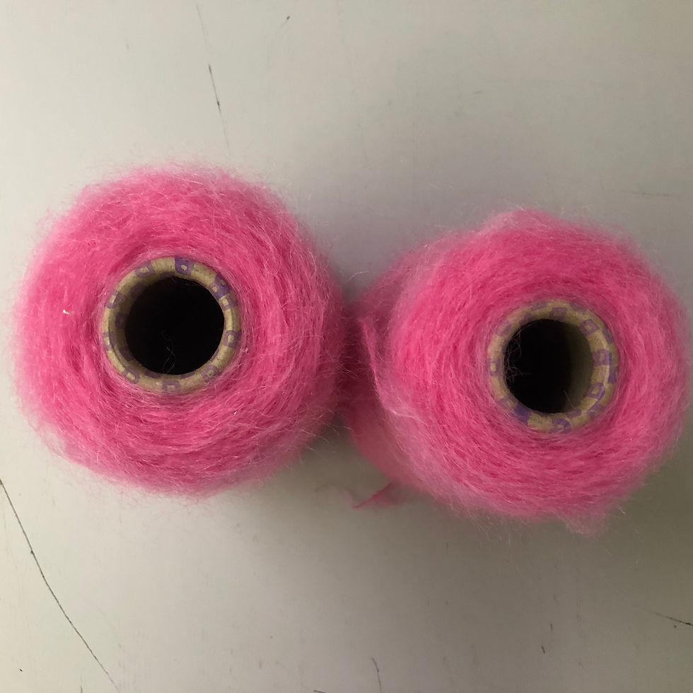 Miniaturbild: 62% Mohair 38% Polyamid  Nm 2  "Vip"
