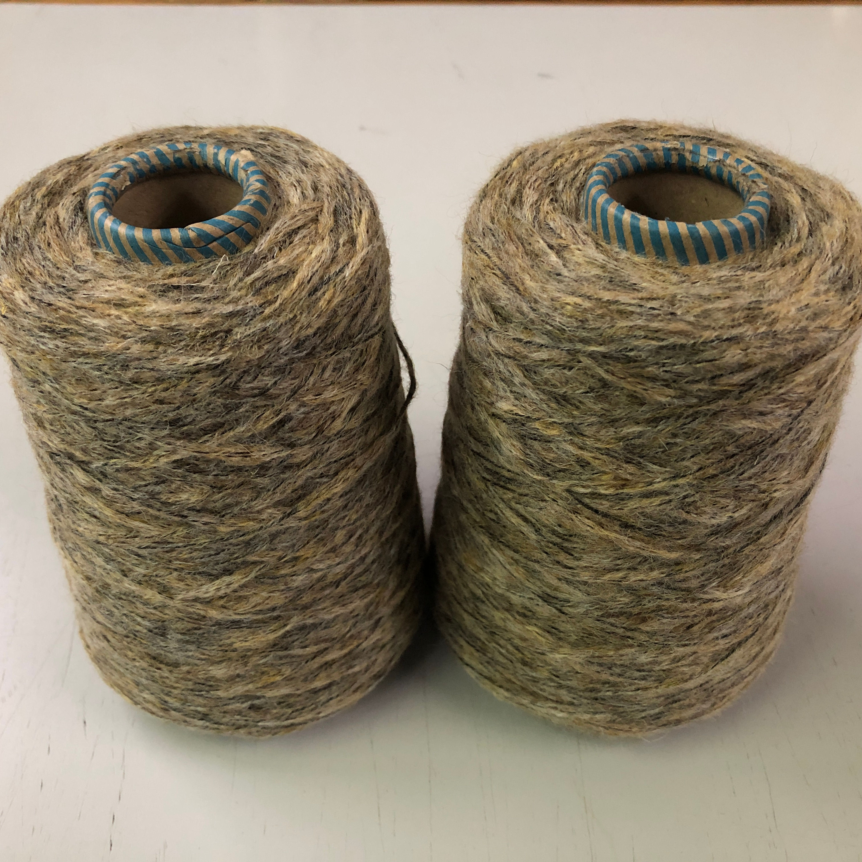 63% Schurwolle 37% Polyamid Nm 2,4 "Torbo"