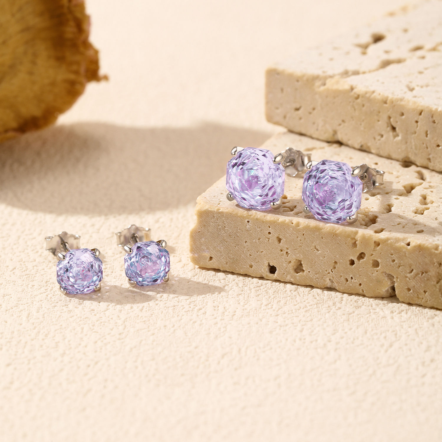 עגילי אמרלד סגול