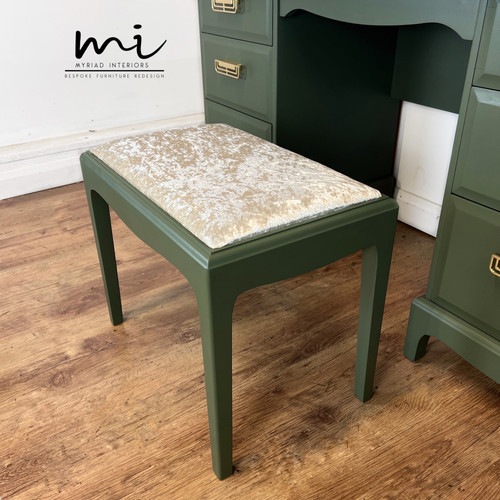 Vintage olive green Stag Minstrel dressing table set | Myriadinteriors