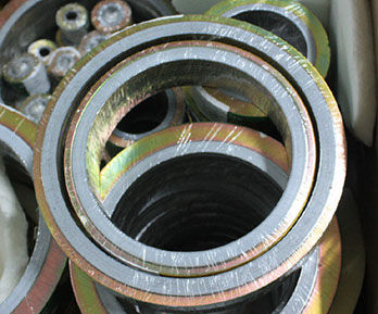 5 gasket-buttonu44576-fr_2x.jpg