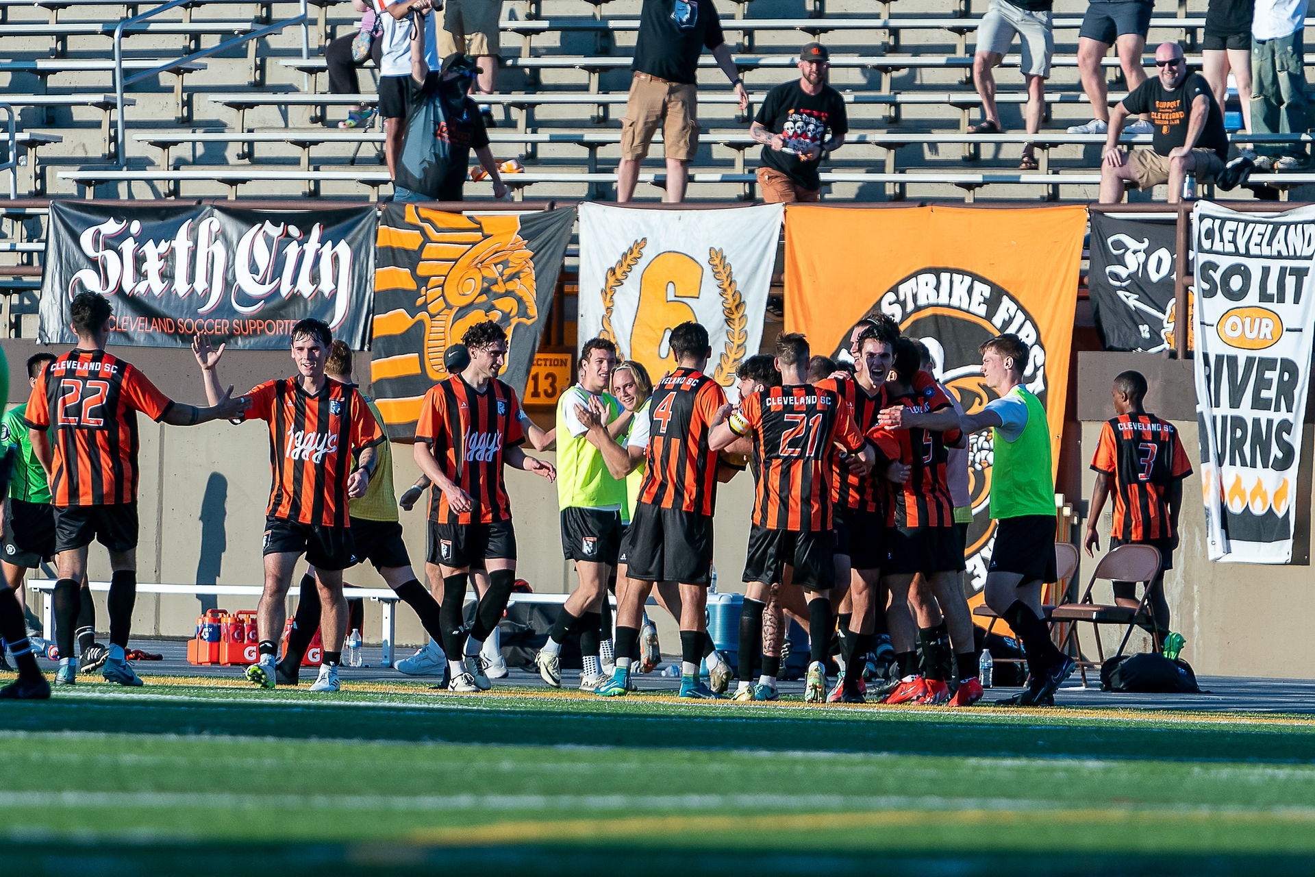 Cleveland SC players celebrate goal
