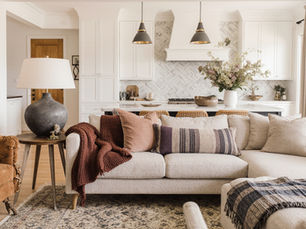 Kissen Guide – So stylst du das perfekte Sofa im Modern Traditional Stil