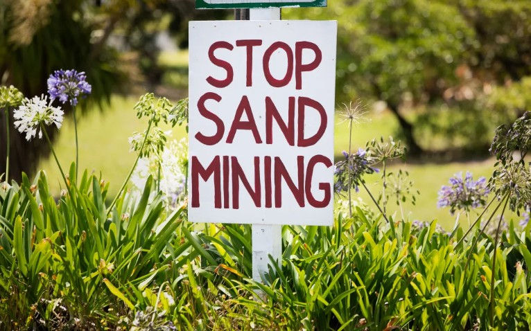 A comprehensive survey of local election candidates has revealed overwhelming opposition to a fast-track sand mining proposal that threatens to destroy the seabed at Te Akau Bream Bay.