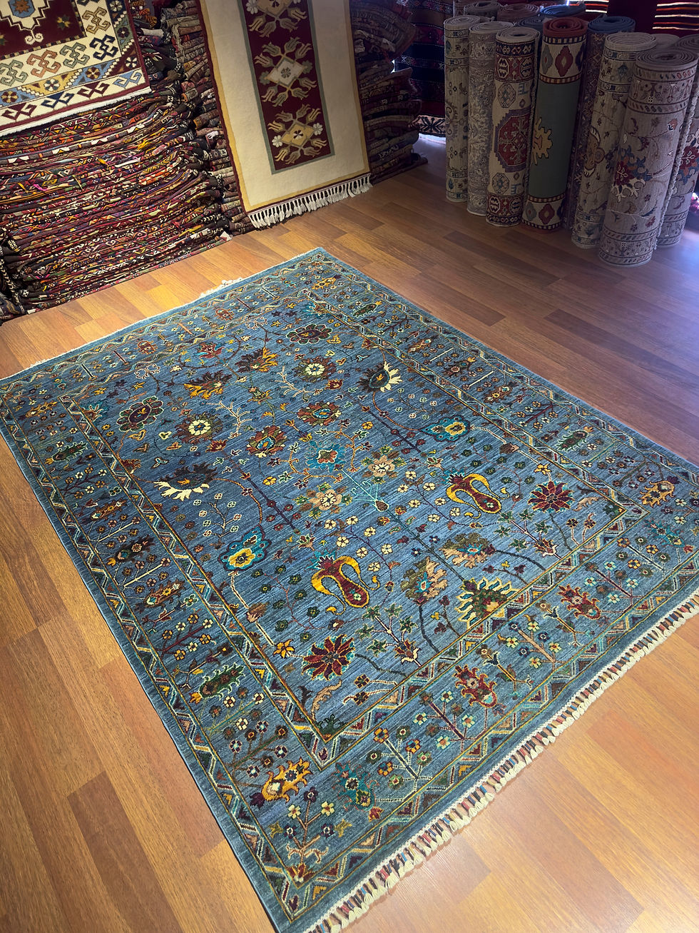 Thumbnail: DOĞANLAR ANTIQ %100 KİRMAN YÜNÜ KÖK BOYA SULTANİ 04 MAVİ  EL DOKUMA HALI