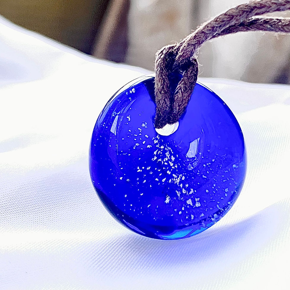 Thumbnail: Minimalist Cobalt Blue