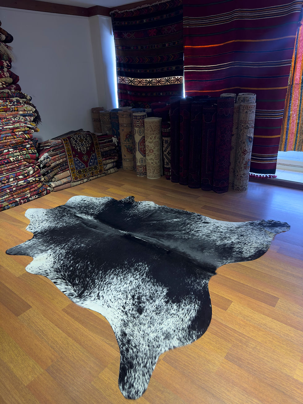 DOGANLAR ANTIQ GERÇEK DANA DERİSİ 212 SİYAH-BEYAZ POST HALI