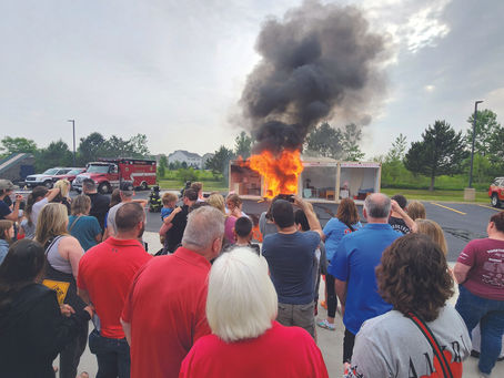 side by side fire sprinkler demonstration
