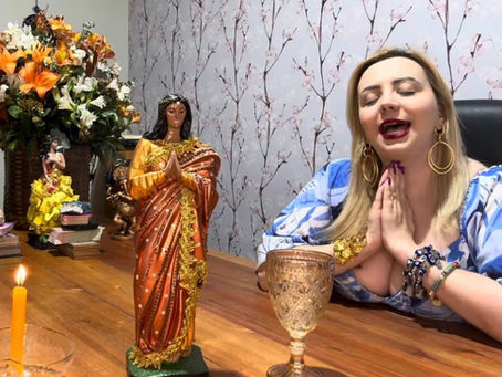Benzimento de Santa Sara Kali