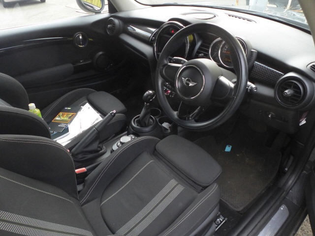 ภาพขนาดย่อ: ชุดอัพเกรด Dashboard Decorative Strip Trim