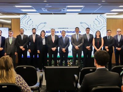 Ministro Lewandowski diz que "Criminalidade digital é alarmante e exige resposta inteligente"