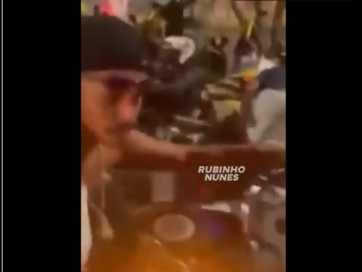 CRIMES POLICIAIS — PM em serviço é espancado por marginais do "rolezinho"