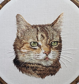 embroidery-cat-custom-art-thread_edited.