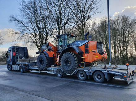 Sondertransport Radlader
Amsterdam
TAURUS Kran & Transport