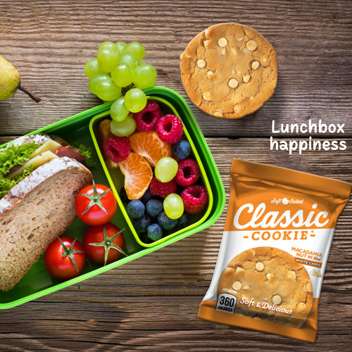 Macadamia Nut made with White Chips - 3oz Cookies