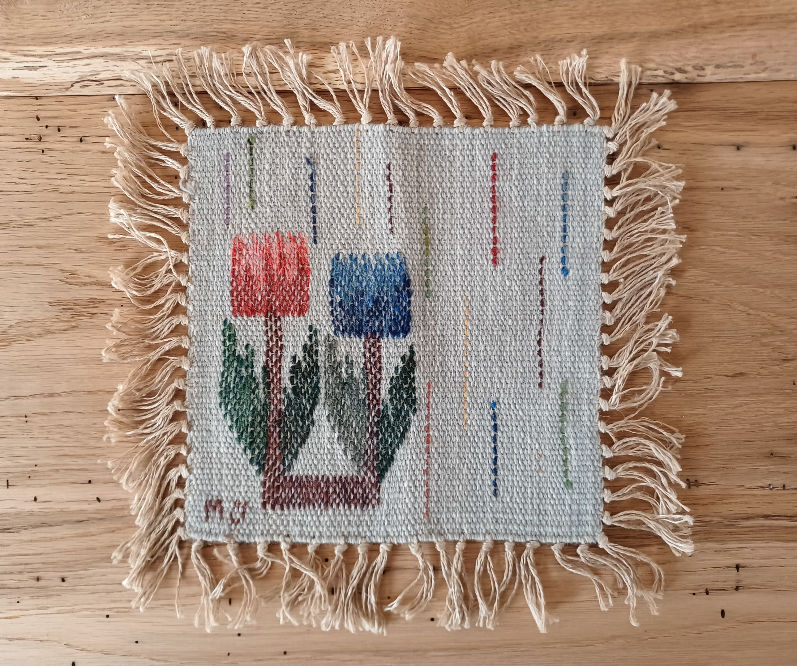 スウェーデン　フリンジ付き織りお花のクロス