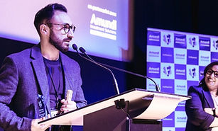 Remise de trophée - Finfluenceur (1).jpg