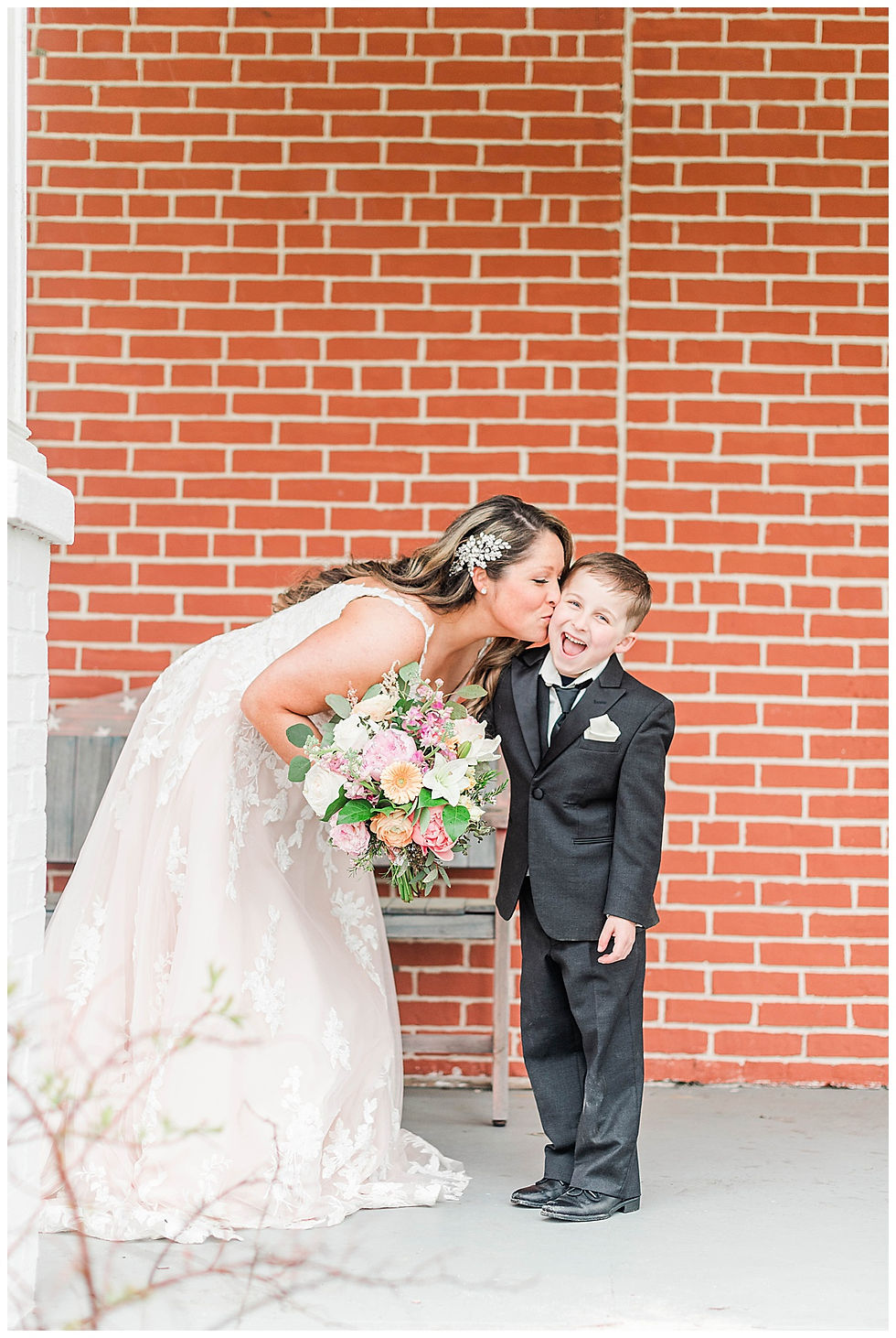 Indian Springs Wedding Rainy Day Bride Groom New Jersey South Jersey Marlton