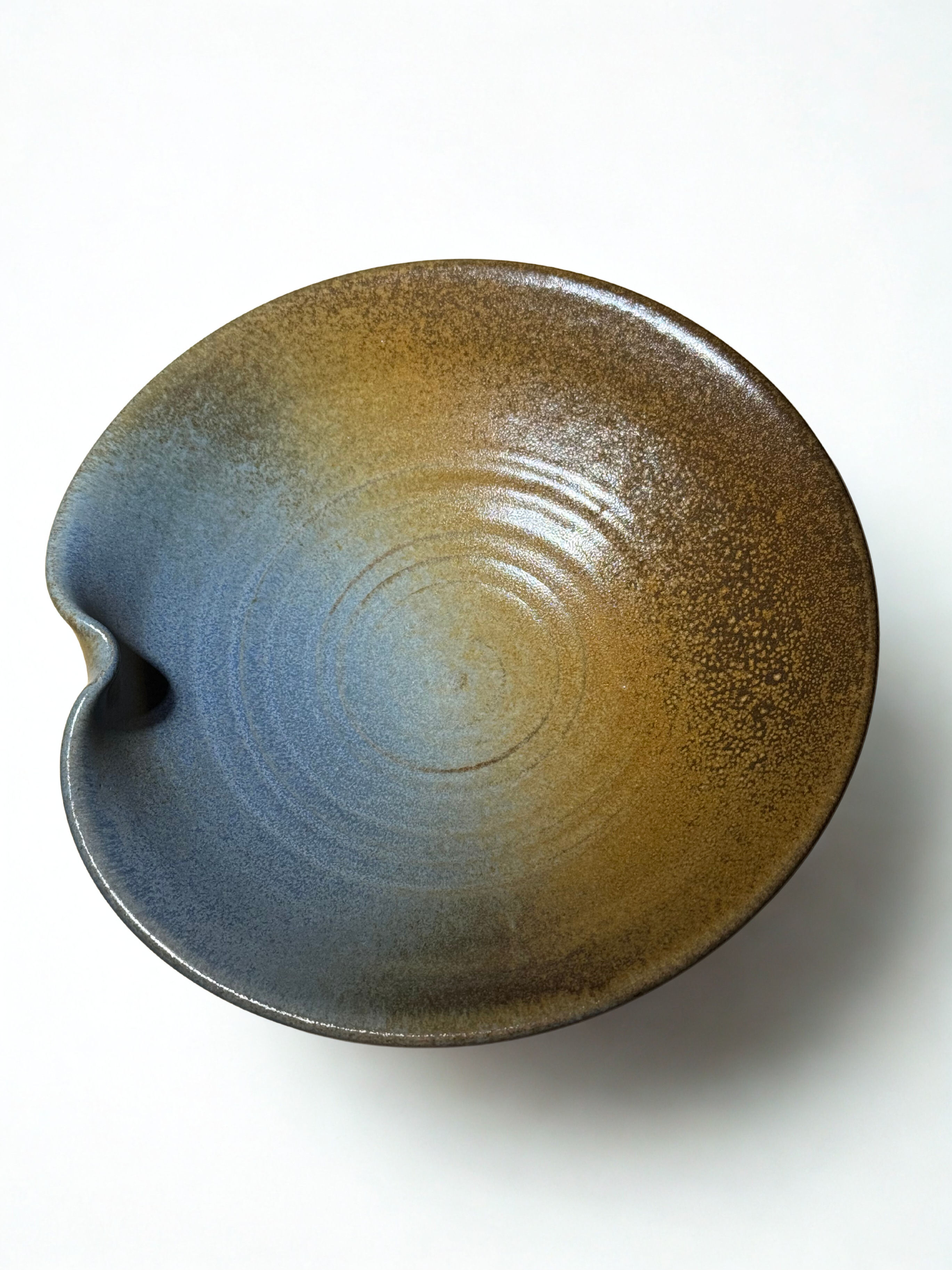 Handmade Ceramic Small Lotus Leaf Plate (蓮の葉皿 – Hasu no Ha-zara)