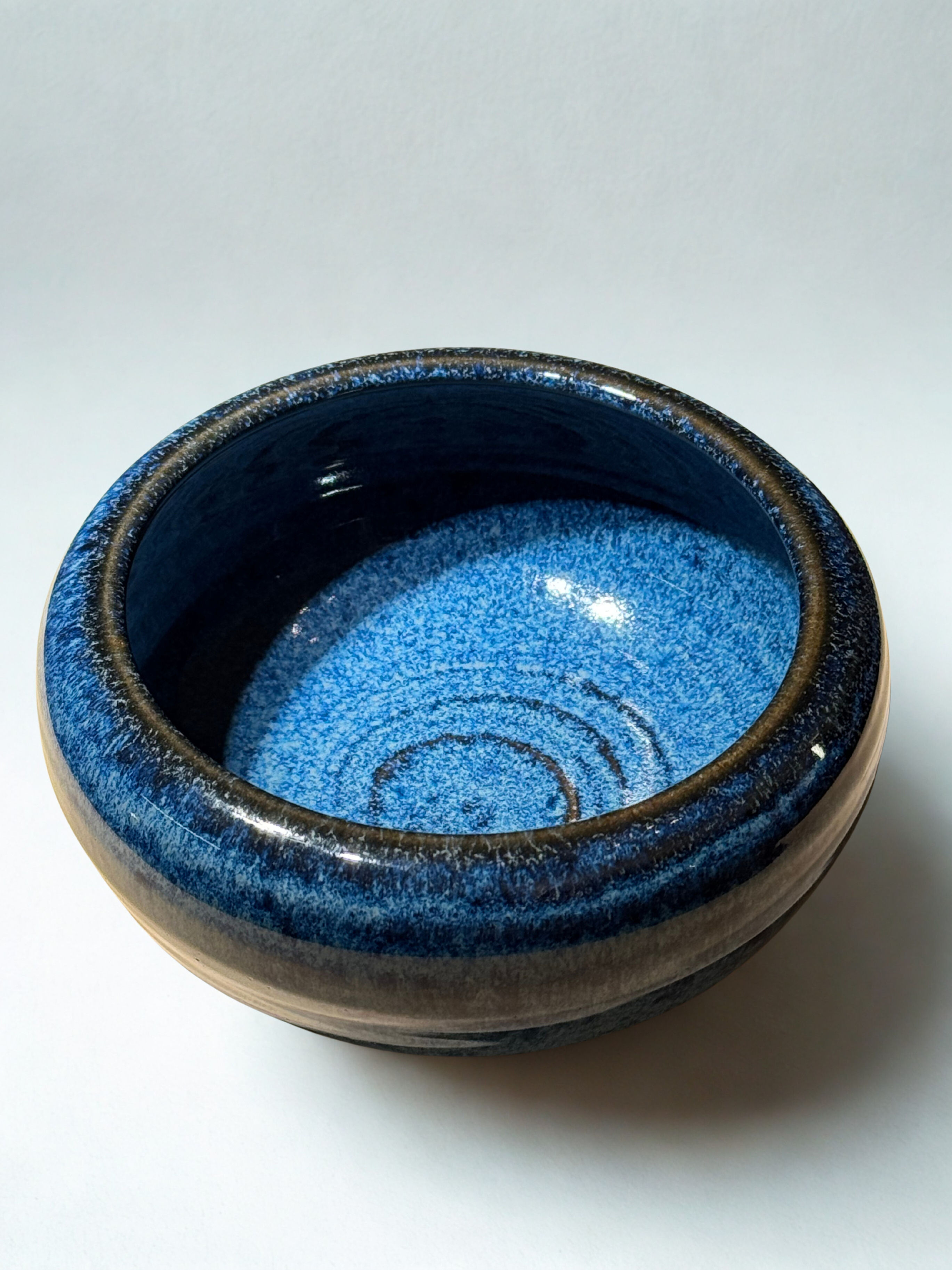 Handmade Ceramic Small Lotus Bowl (蓮鉢 – Hasu Hachi)