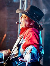 Garth Brooks tribute artist Dean Simmons